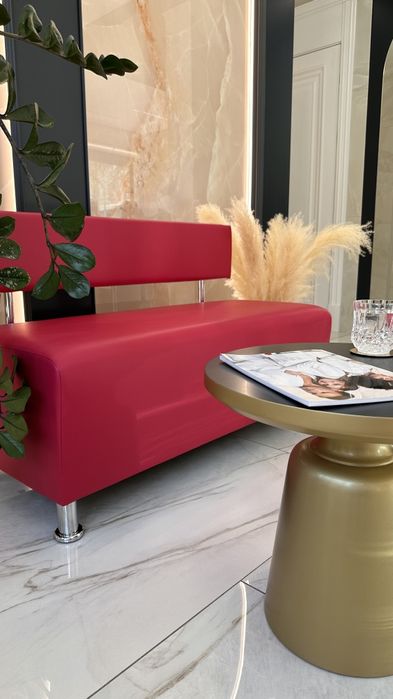 Диван очікування в офіс, школу, салон. Банкетка додому, на балкон