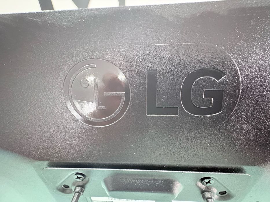 Monitor LG 19-22 LED HDMI VGA [17]