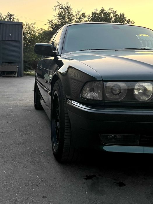 BMW e38 m60b30 механика