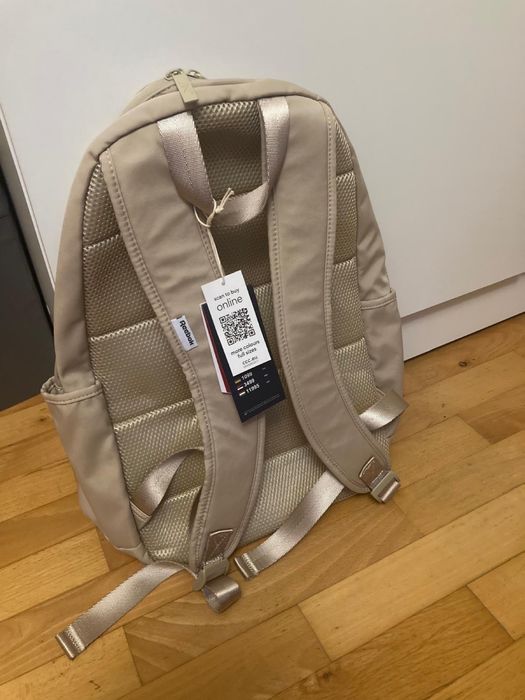 Reebok plecak beżowy
