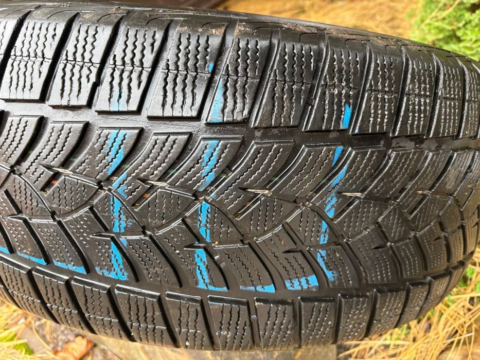 Майже нові шини зимові Good year