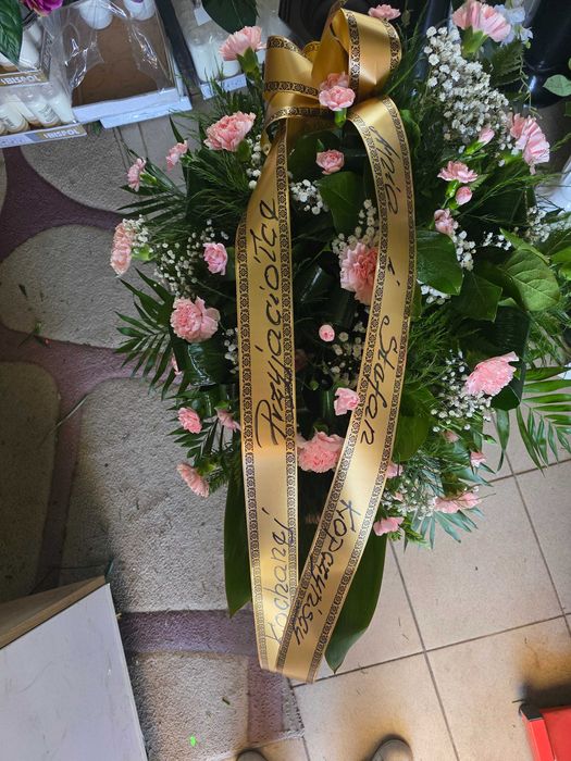 Wieńce, wiązanki pogrzebowe