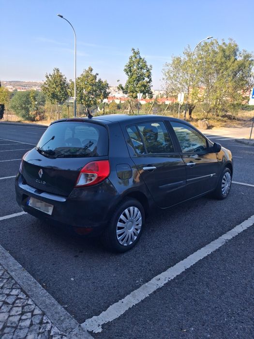 Renault Clio 1.5 Dci 5p 2010 foto 3