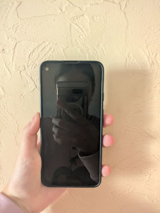 Google Pixel 4a5g 128 gb, з чохлом