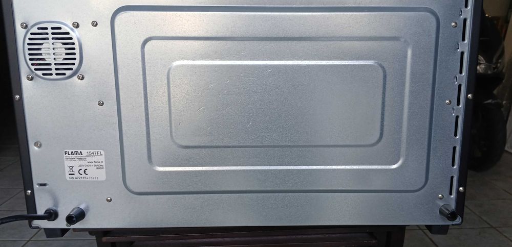 Mini forno FLAMA 1547 FL