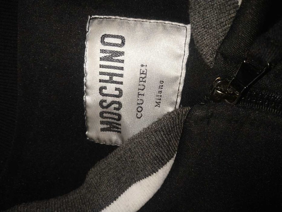 Женское демисезонное пальто moschino couture чёрное