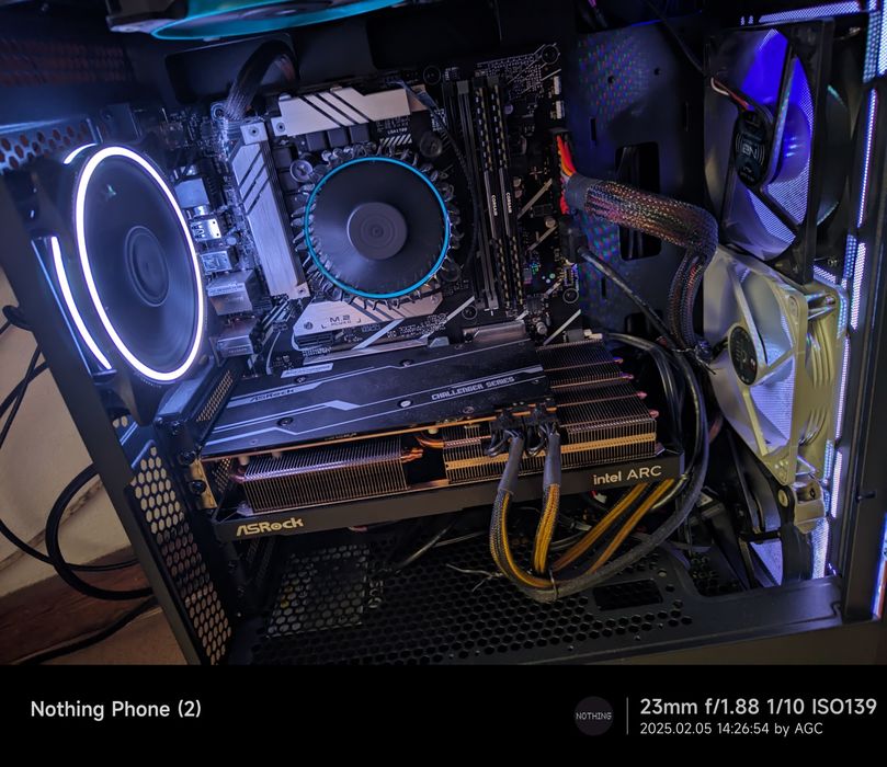 PC Gaming 1440p s/monitor i5 6 cores/32gb ram/arc a750