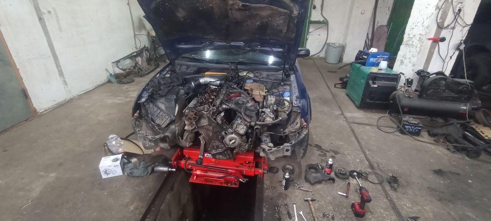 Продам військовим