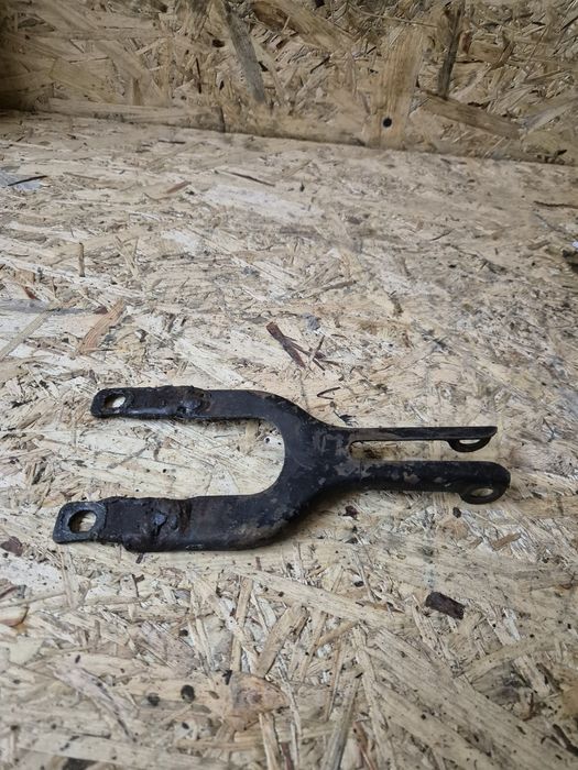 Uchwyt silnika mocowanie pannonia 250