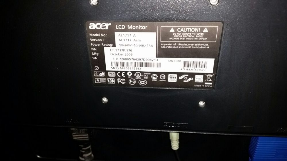 Monitor acer com colunas integradas