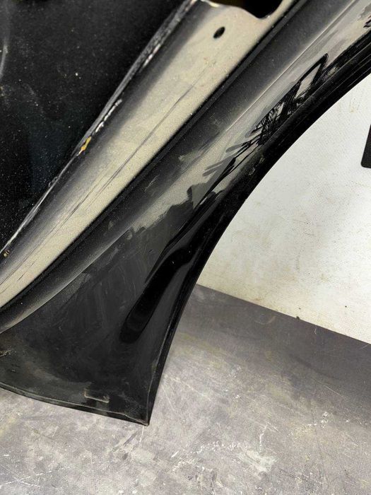 Двері задні праві Tesla Model Y 2020-2024