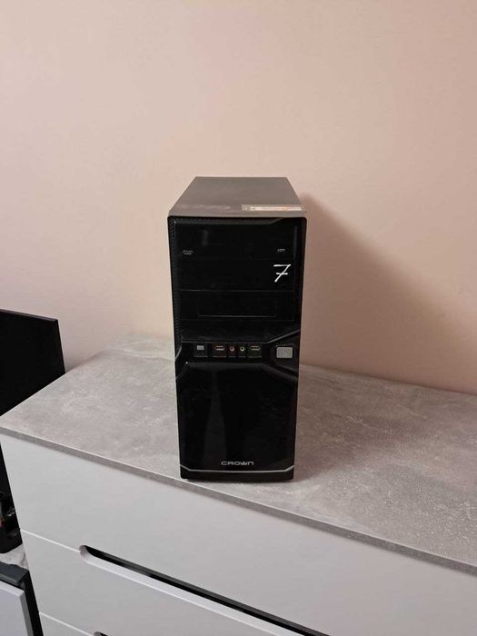 Продам офісний системний блок на Pentium G3258