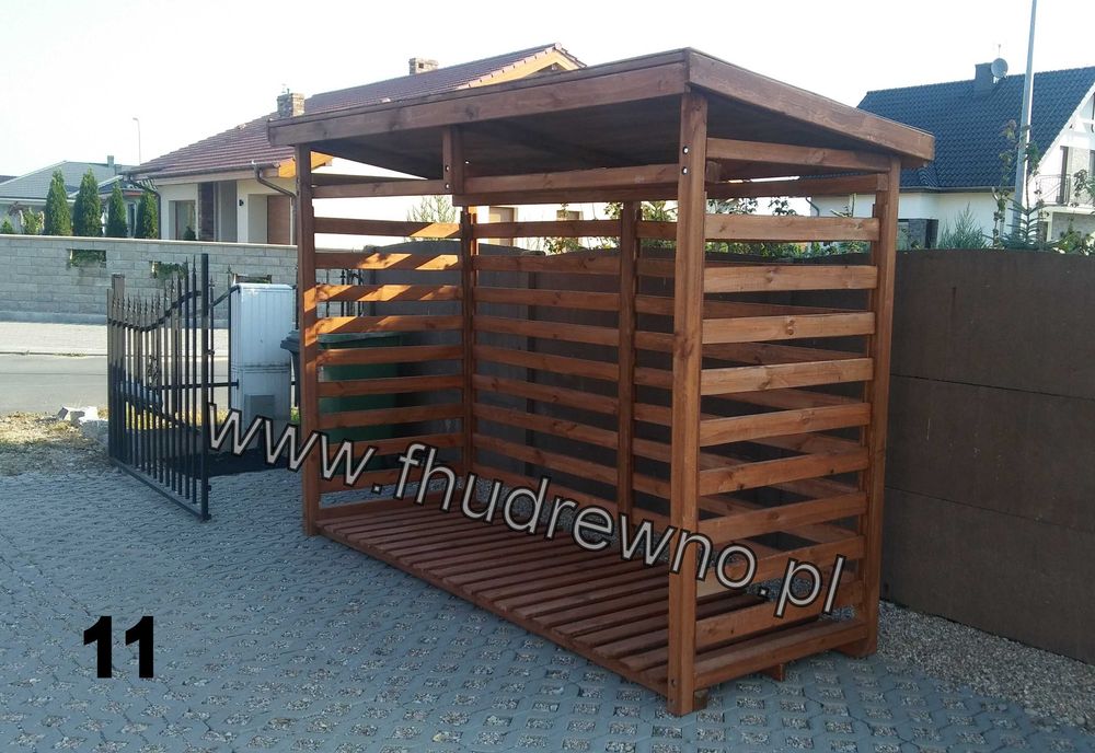 Drewutnia schowek na drewno przechowywanie drewna