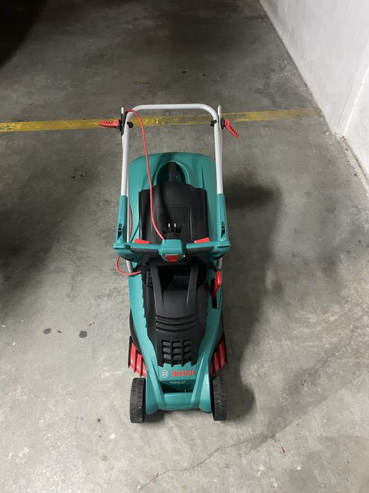 Corta Relvas BOSCH (Como Novo)