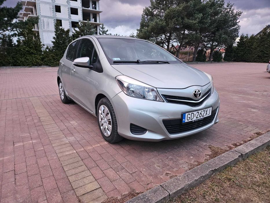 Toyota Yaris 1.0, 5 drzwi, klimatyzacja, Polski Salon, Długie opłaty