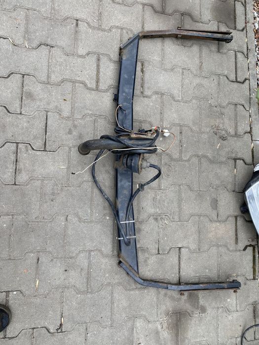 Hak Holowniczy Ford Focus II Kombi