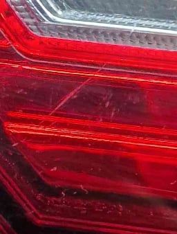 Farolim da Mala Direito - RENAULT CLIO IV