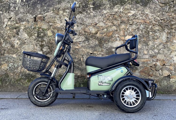 Scooters Elétricas Novas Vortex/Seventeen/ACM/Neovolt/Voltrish