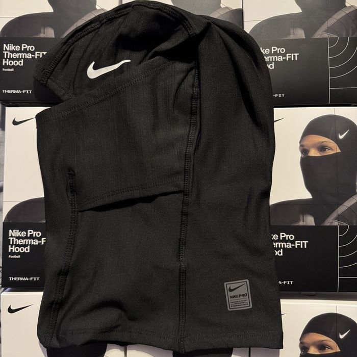 Балаклава Nike Pro Hyperwarm Black Ski Mask
