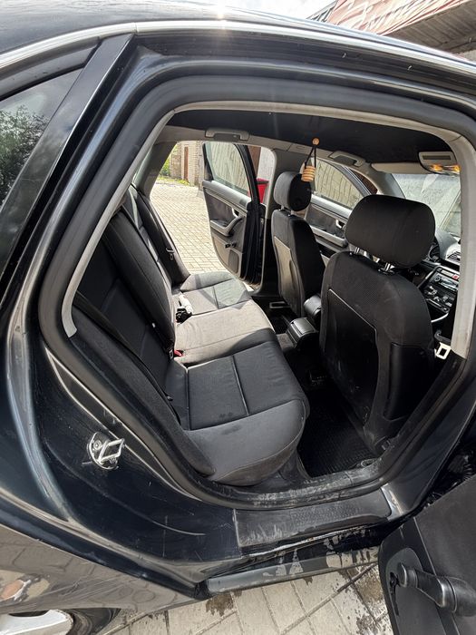 Audi a4 2001 рік