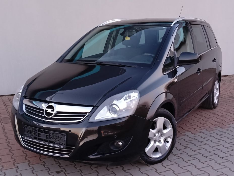 Opel Zafira Cosmo/ 1,8/140 Km/Benzyna/Bixenon/7 osób/