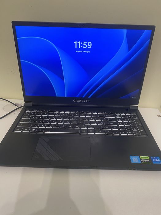 Ноутбук Gigabyte G5 MF RC55 AX211NGW