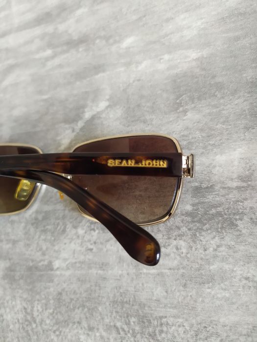 Продаются мужские солнцезащитные очки ф-мы SEAN YOHN.