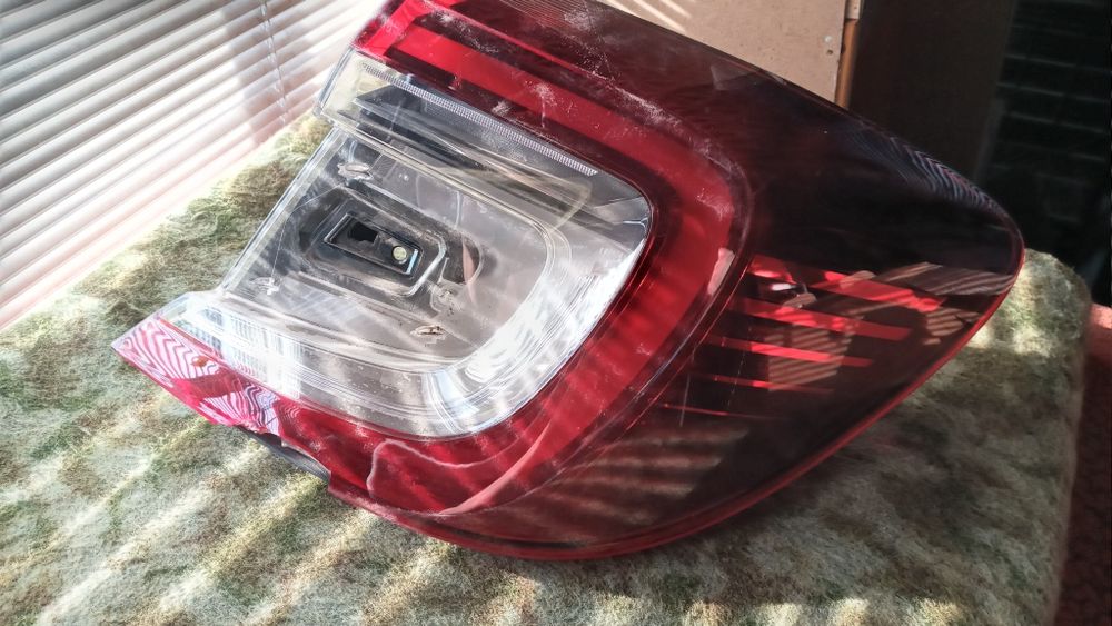 Зеркало. Стоп сигнал.