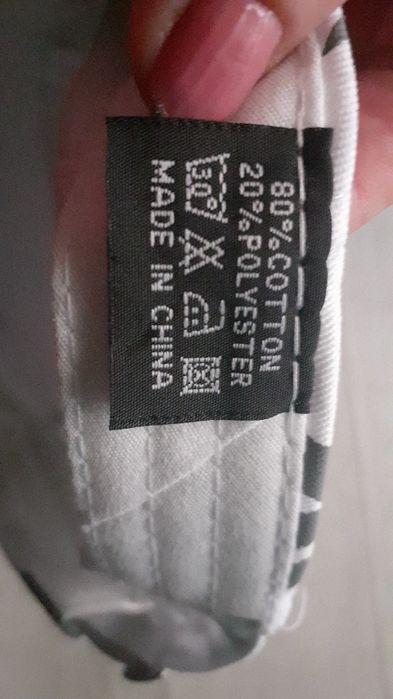 Czapka z daszkiem, nowa.