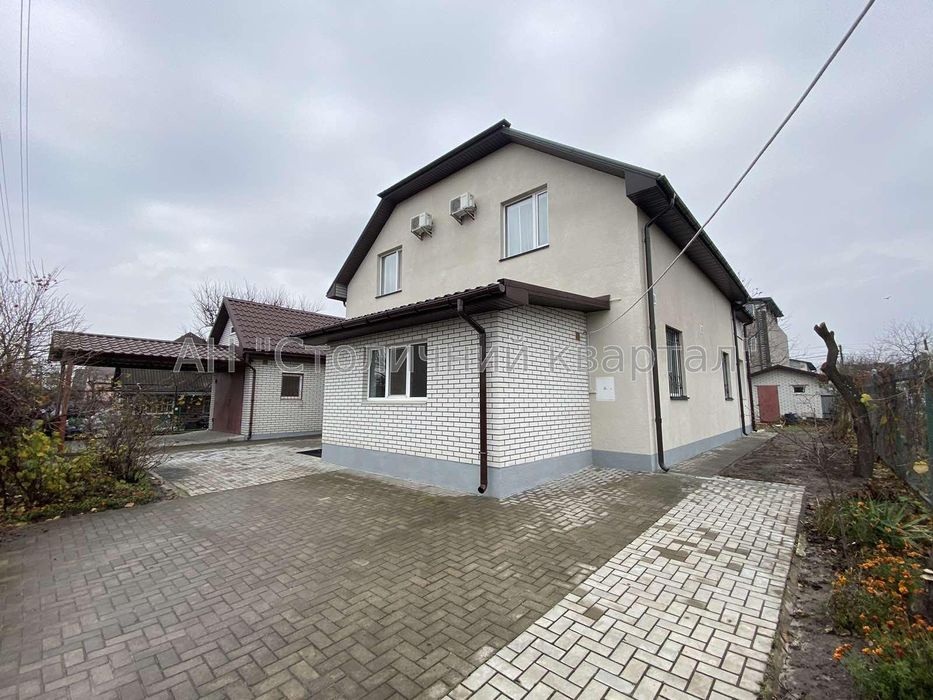 Продам двоповерховий будинок площею 170 кв.м., Боярка.