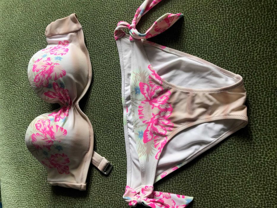 Купальник Victoria’s Secret, Calzedonia