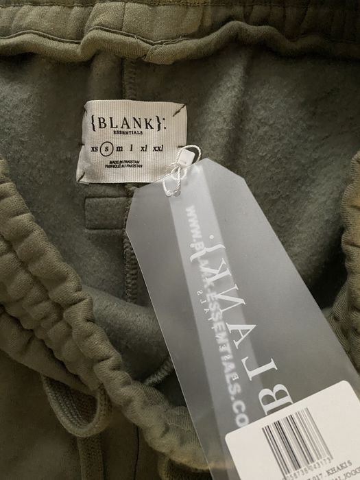 Продам новые брюки jogger.
