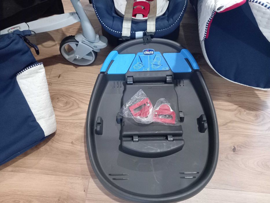 Carrinho de bébé e acessórios Trio Love Chicco Navi Edition