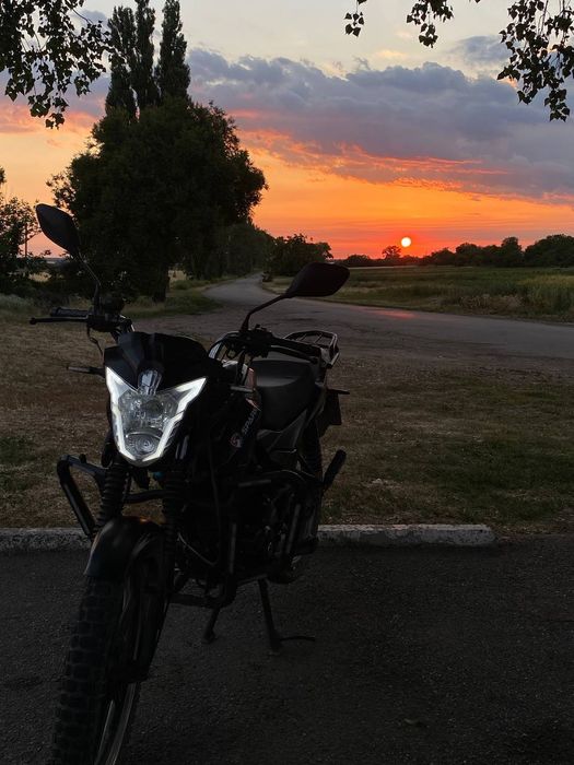 Продам Spark 150 r15