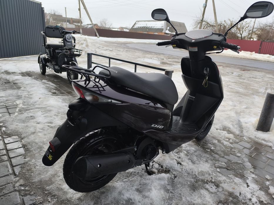 Honda Dio 68  з контейнера