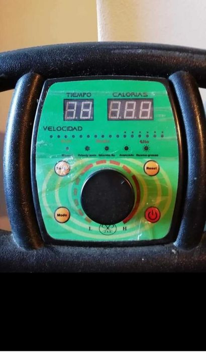 Plataforma vibratória, para massagem