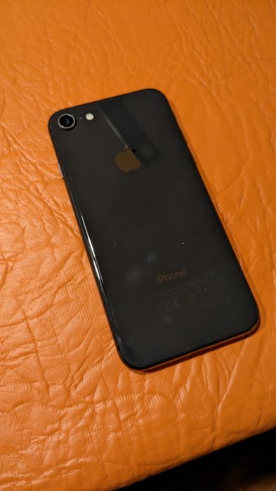 iPhone 8 (Preto)