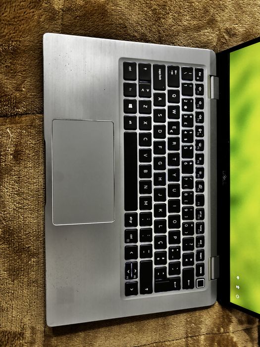 Laptop Dell Latitude 7420