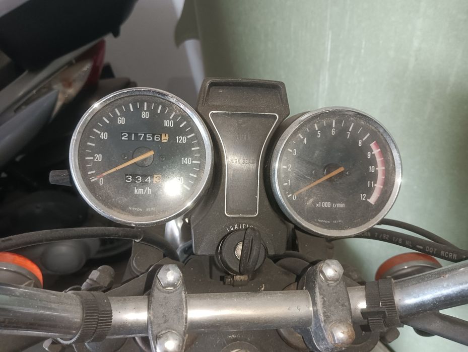 Suzuki gn250- parada á 10 anos