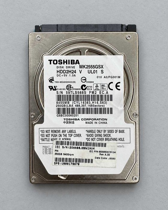 Disco rígido Toshiba 250GB SATA 2,5" — MK2555GSX
