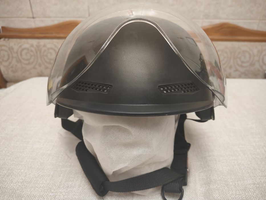 Шлем. Для скутера. Для велосипеда.