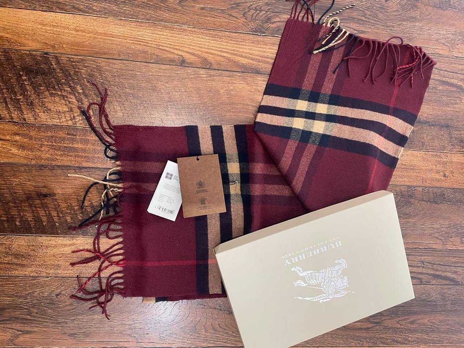 Шарф Burberry червоний кашеміровий 32/180см