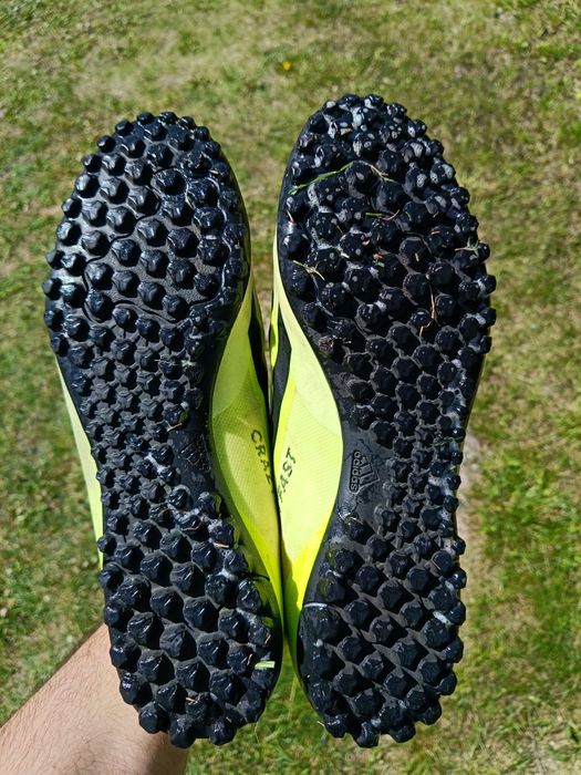 Buty piłkarskie, turfy, Adidas, orlik, jak nowe