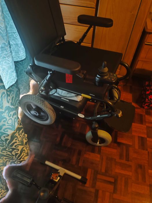 Cadeira elétrica mobilidade reduzida