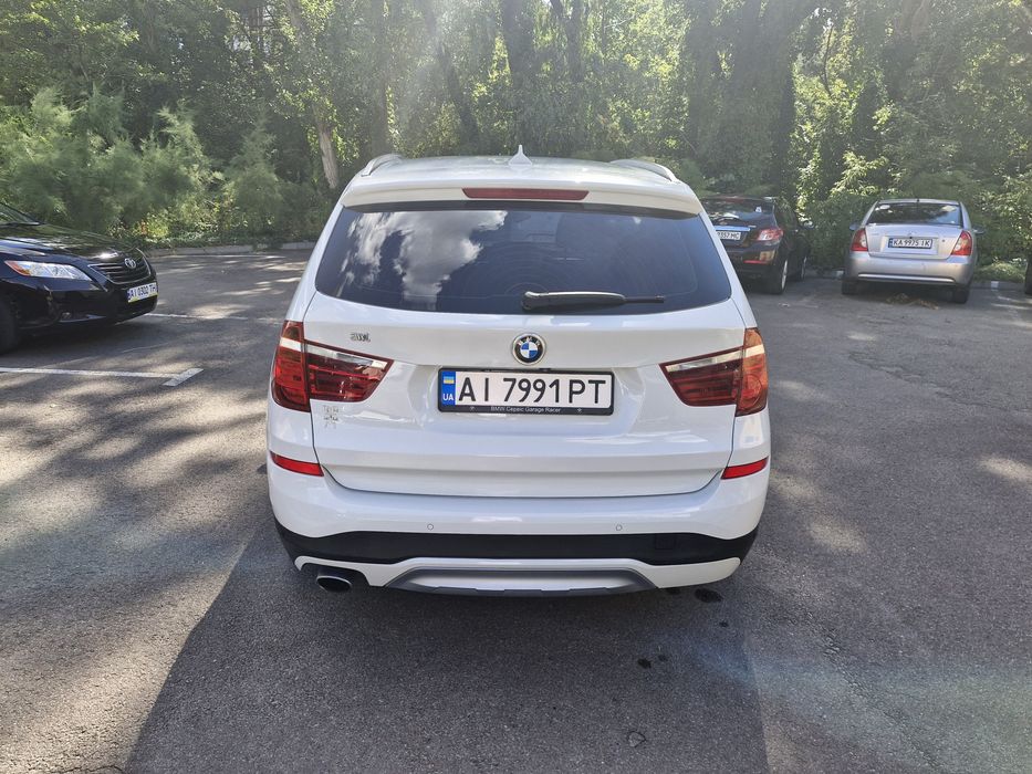 Продам авто BMW X3 F25