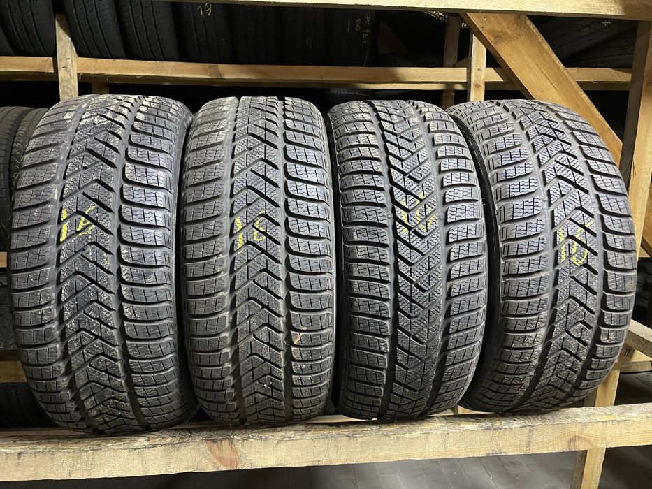 Шини зима 235/40R18 PIRELLI Sottozero3 8мм 4шт як нові