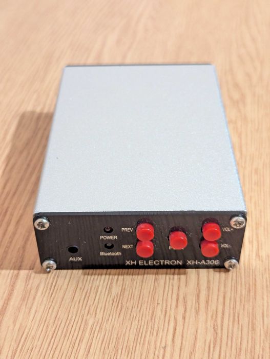 Аудіопідсилювач XH ELECTRON XH-A306 щ Bluetooth