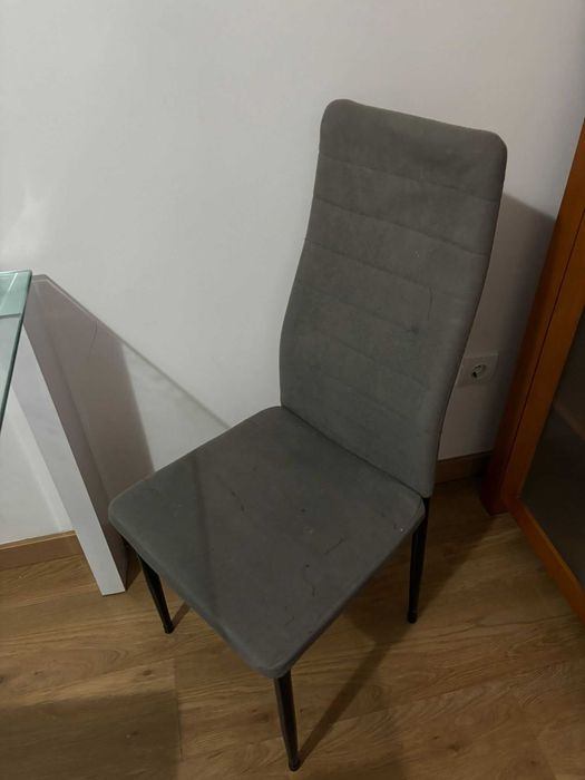 Mesa De Vidro Com CadeirAS