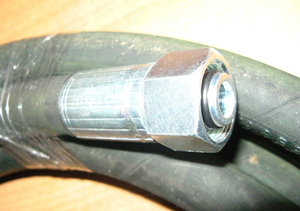 Przewód hydrauliczny przyczepy rolniczej D-47 i inne. Długość 5,8m