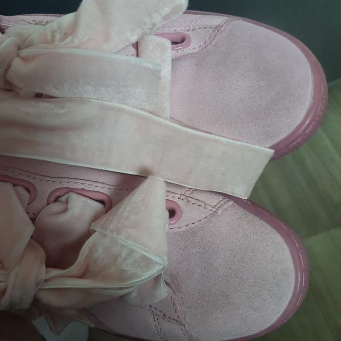 Puma suede heart reset 38 рожеві замшеві кеди снікерси з бантами